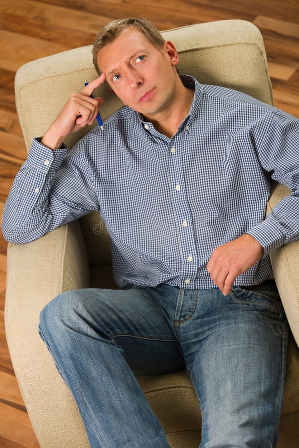 Homem pensativo fotografia de stock royalty free