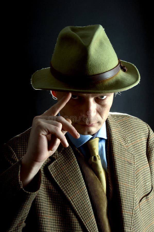 Homem de semblante severo foto de stock