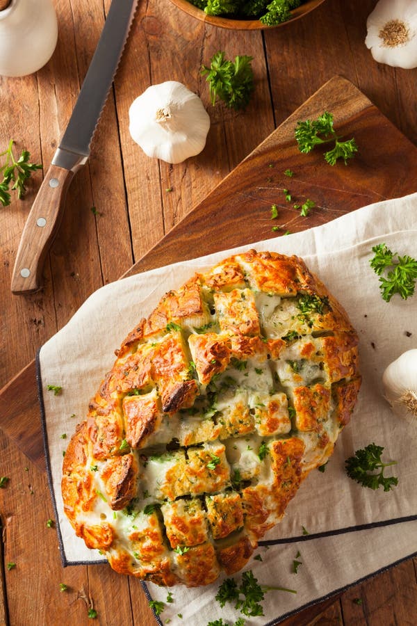 Homemade Cheesy Pull Apart Bread royalty free stock images