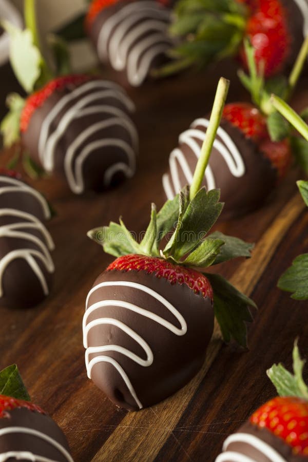 3,699 Chocolate Dipped Strawberries Stock Photos Free & RoyaltyFree