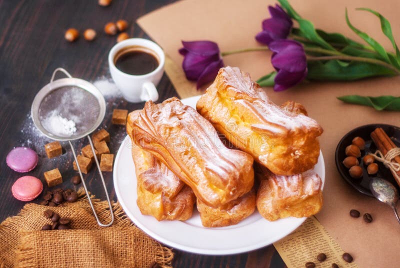 Homemade eclairs. Preparation of eclairs in the home kitchen