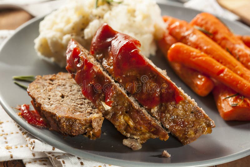 Homemade Ground Beef Meatloaf Stock Image - Image of cooked