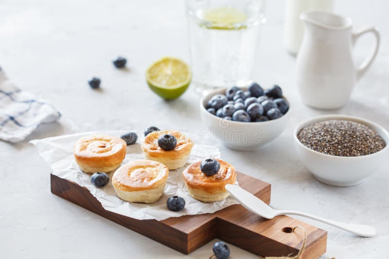 homemade mini cheesecakes stock photo homemade mini cheesecakes stock photo