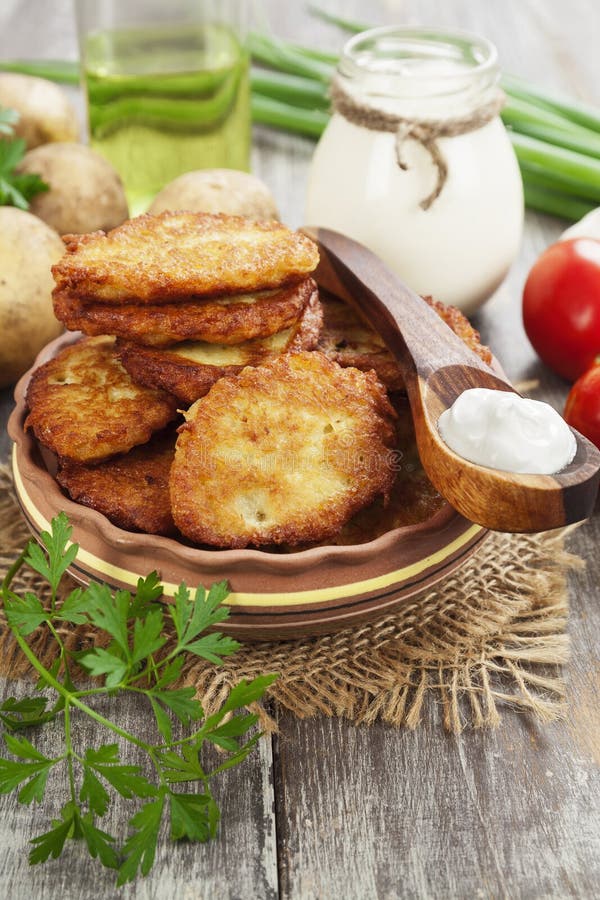 Homemade potato pancakes stock image. Image of crunchy 127271743