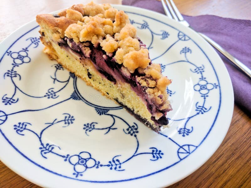 Hommade blueberry crumble cake stock image Hommade blueberry crumble cake stock image
