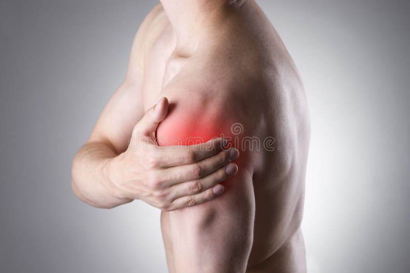 Homme avec douleur dans l'épaule Douleur au corps humain photos stock Homme avec douleur dans l'épaule Douleur au corps humain photos stock