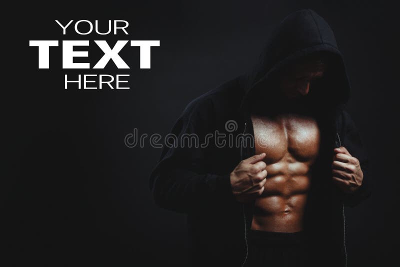 Homme avec le torse musculaire images stock Homme avec le torse musculaire images stock