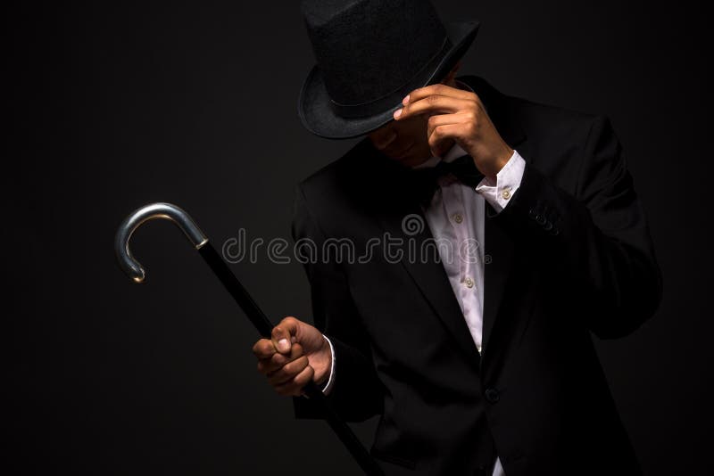 Homme asisatique avec chapeau melon Stock Photo