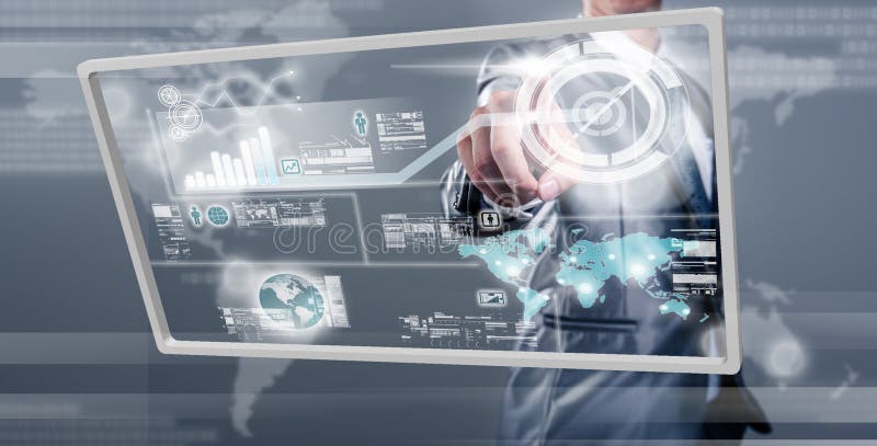 Homme d'affaires travaillant à l'écran numérique, technologie de nouvelle génération image stock