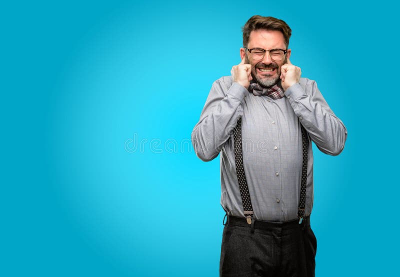 Homme de Moyen Âge portant un costume image libre de droits Homme de Moyen Âge portant un costume image libre de droits