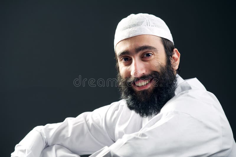Homme musulman arabe avec le portrait de barbe images stock Homme musulman arabe avec le portrait de barbe images stock