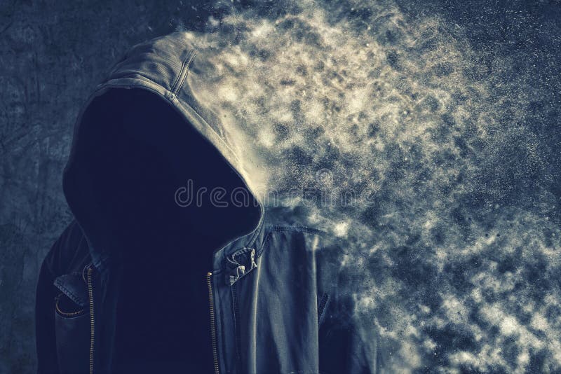 Homme méconnaissable sans visage disparaissant dans la poussière photo stock Homme méconnaissable sans visage disparaissant dans la poussière photo stock