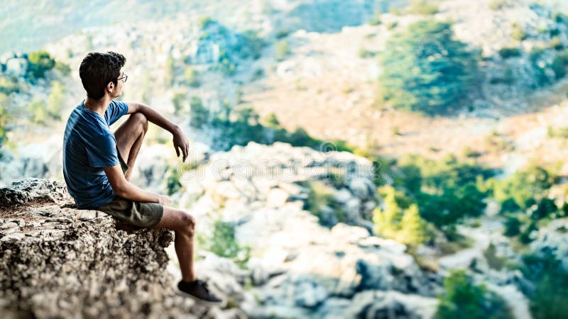 Homme sur le monde photo libre de droits Homme sur le monde photo libre de droits