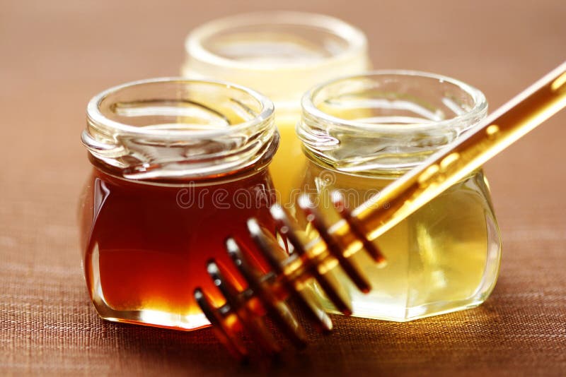Honey essential oil stock image. Image of wellbeing, body - 6832153