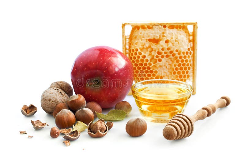 Honeycomb with nuts and apple