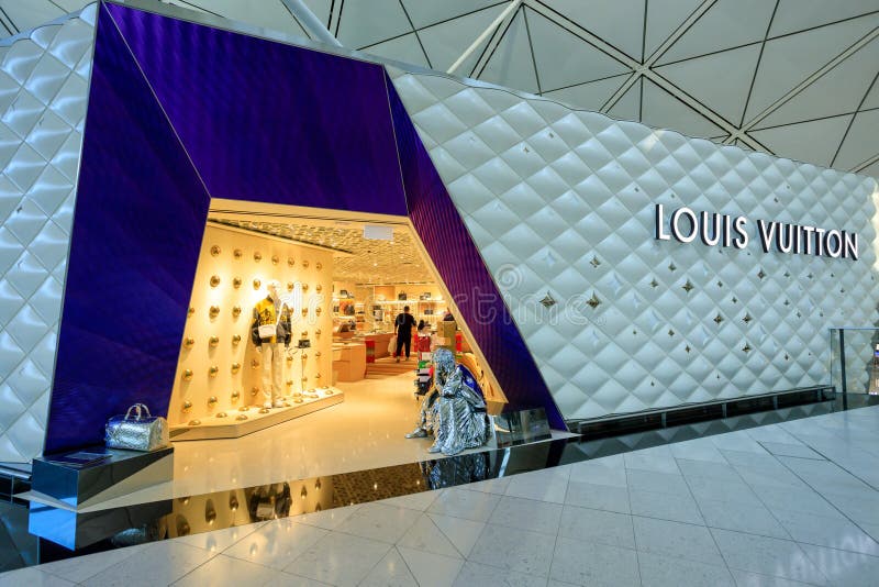 Luxury Retail Store Hong Kong Airport Editorial Photo - Image of fashion,  name: 273465386