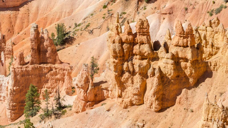 Hoodoos do parque nacional da garganta de Bryce imagem de stock royalty free Hoodoos do parque nacional da garganta de Bryce imagem de stock royalty free