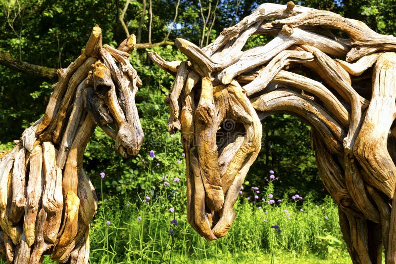 Odyssey the Horse Sculpture Made of Driftwood by Heather Jansch. Editorial Stock Photo - Image of jansch, cartier: 120440748