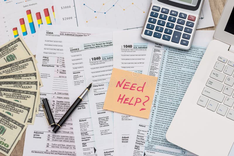 É hora de pagar impostos, `preciso de ajuda` fotografia de stock