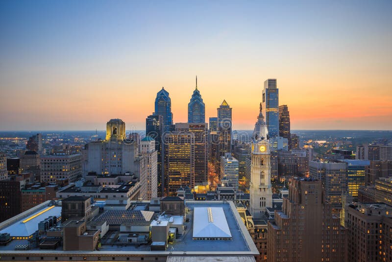 Horisont av i stadens centrum Philadelphia fotografering för bildbyråer Horisont av i stadens centrum Philadelphia fotografering för bildbyråer