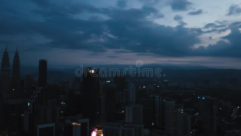 Horizon de Kuala Lumpur de vue supérieure pendant le matin