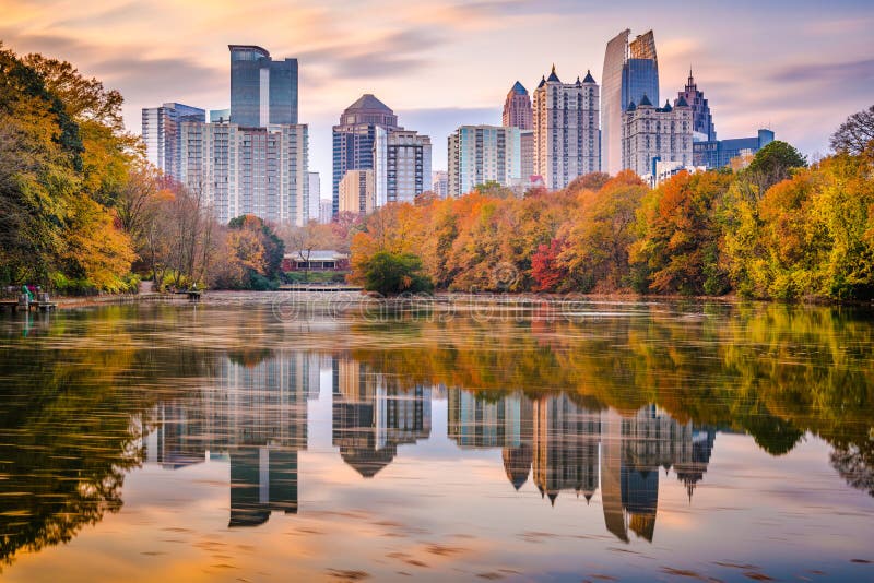 Horizon de parc d'Atlanta, la Géorgie, Etats-Unis Piémont en automne