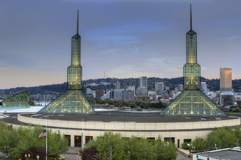 Horizon de Van de binnenstad van Portland Oregon royalty-vrije stock foto Horizon de Van de binnenstad van Portland Oregon royalty-vrije stock foto