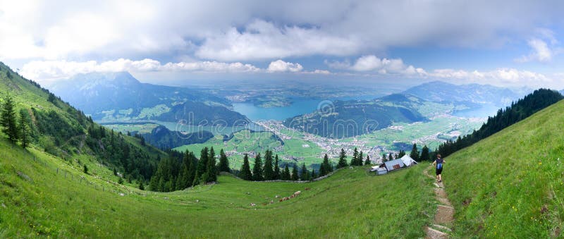 Horizontal alpestre pittoresque photos stock Horizontal alpestre pittoresque photos stock