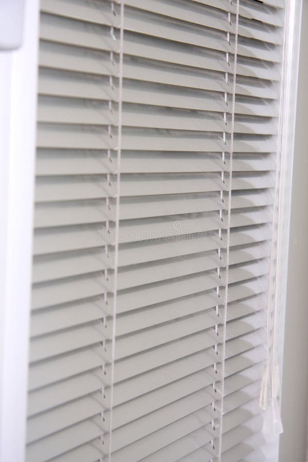 Horizontal blinds