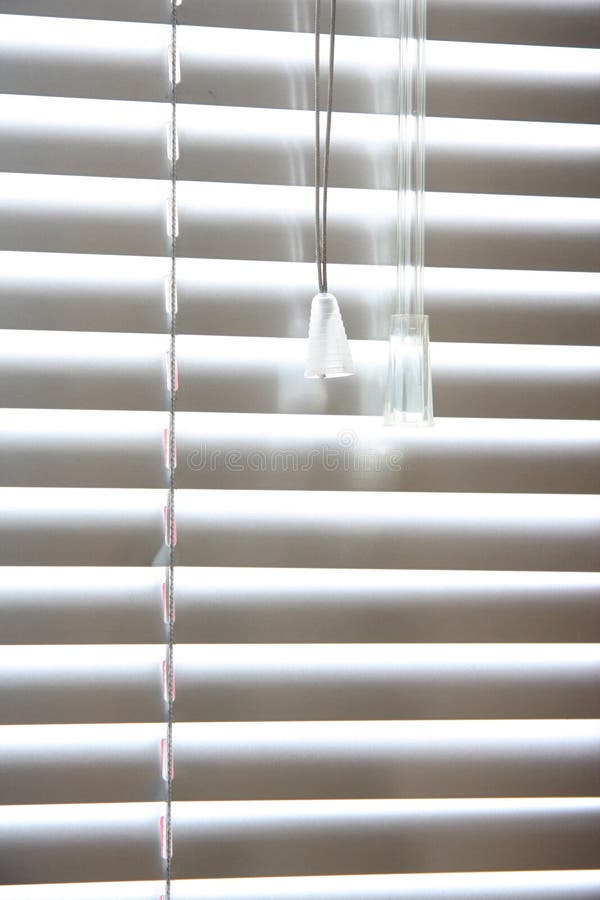 Horizontal blinds