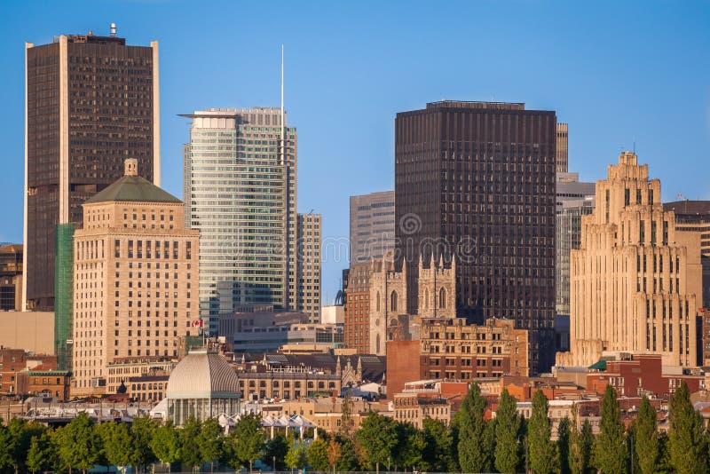 Horizonte de Montreal vieja imagen de archivo libre de regalías Horizonte de Montreal vieja imagen de archivo libre de regalías