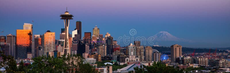 Horizonte de Seattle foto de archivo libre de regalías Horizonte de Seattle foto de archivo libre de regalías