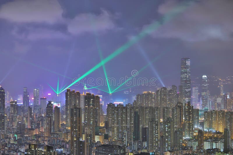 Horizonte en la noche, una sinfonía de HK de las luces foto de archivo Horizonte en la noche, una sinfonía de HK de las luces foto de archivo