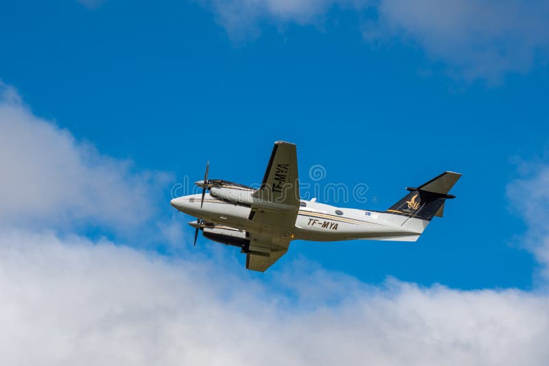 Beechcraft Kingair 200 air ambulance taking of stock photography Beechcraft Kingair 200 air ambulance taking of stock photography