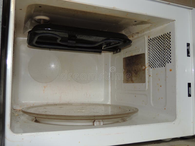 Horno de microondas pequeño y sucio/Small & DIrty Microwave - Picture of  Capital O Amueblados San Isidro, Leon - Tripadvisor