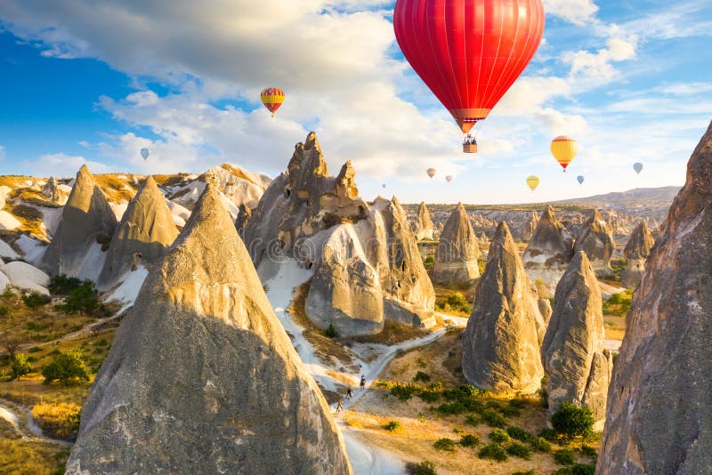 voyeur balloons goreme turkey