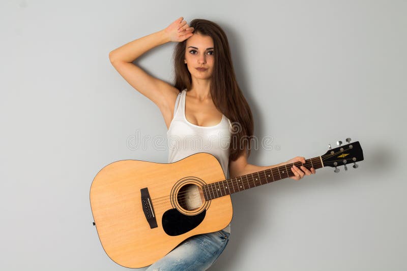 Pics Hot Girls Holding Guitars