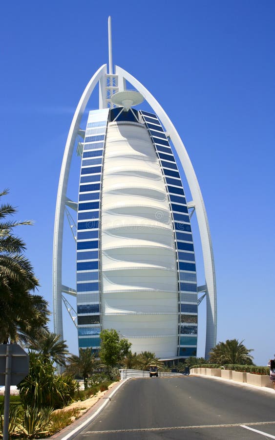 teléfono submarino Sin alterar Hotel de la vela de Dubai imagen de archivo. Imagen de lujo - 20067395