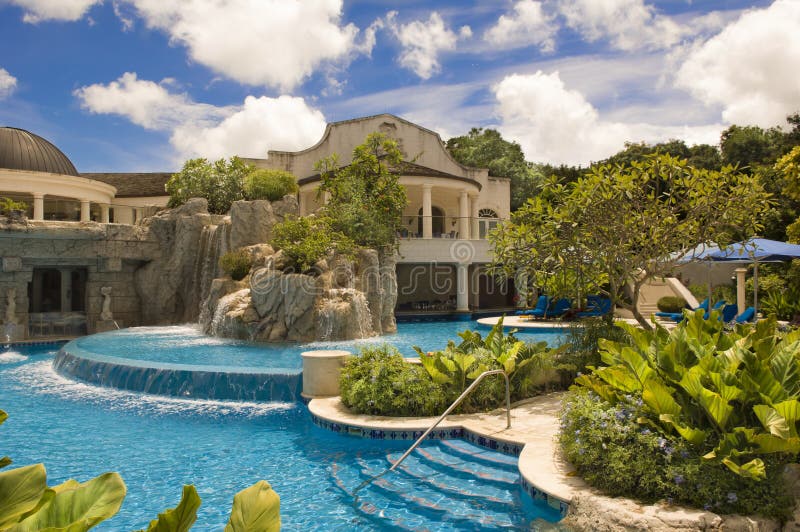 Hotel de luxo Sandy Lane, Barbados, mar das caraíbas