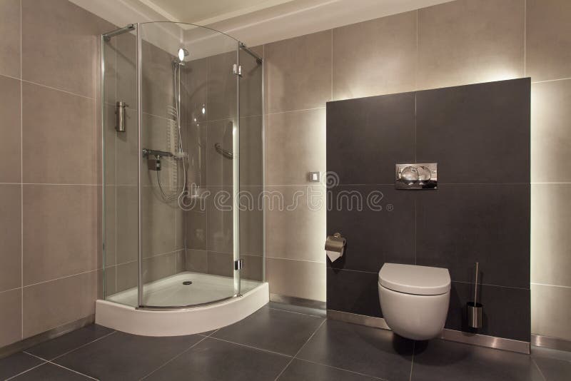 Hotel del terreno boscoso - bagno lussuoso fotografia stock Hotel del terreno boscoso - bagno lussuoso fotografia stock