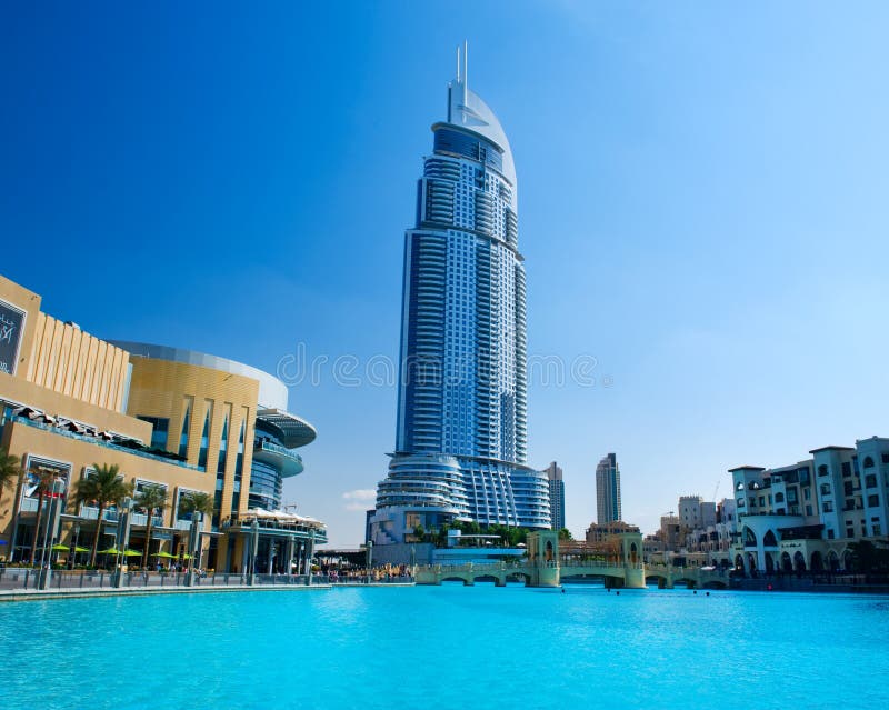 Address Hotel and Lake Burj Khalifa foto de stock royalty free