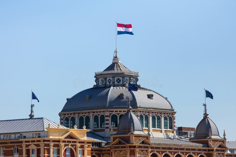 Hotel L'aia Paesi Bassi della spiaggia di Scheveningen fotografie stock libere da diritti Hotel L'aia Paesi Bassi della spiaggia di Scheveningen fotografie stock libere da diritti