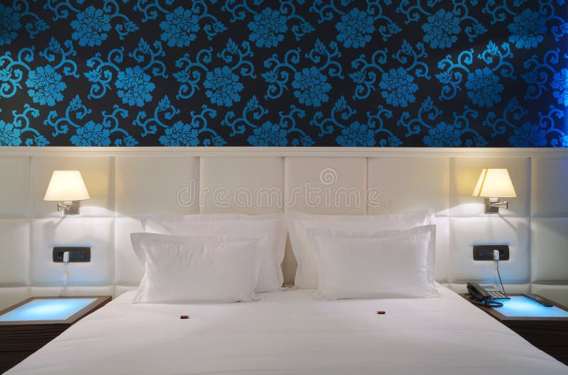 77,814 Hotel Wallpapers Images, Stock Photos & Vectors | Shutterstock