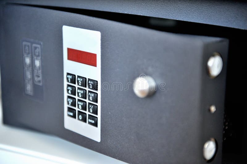 Metallo cassetta di sicurezza con chiave elettronica.