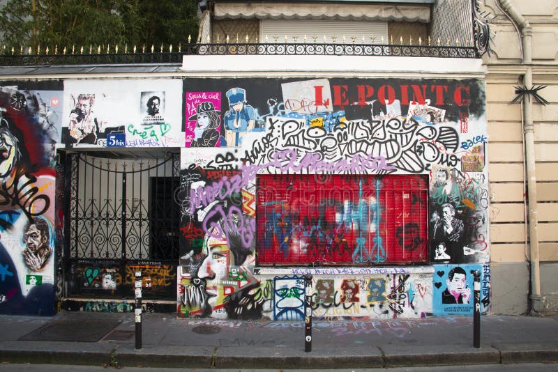 House of Serge Gainsbourg in Paris Editorial Stock Photo - Image of house,  urban: 77272248