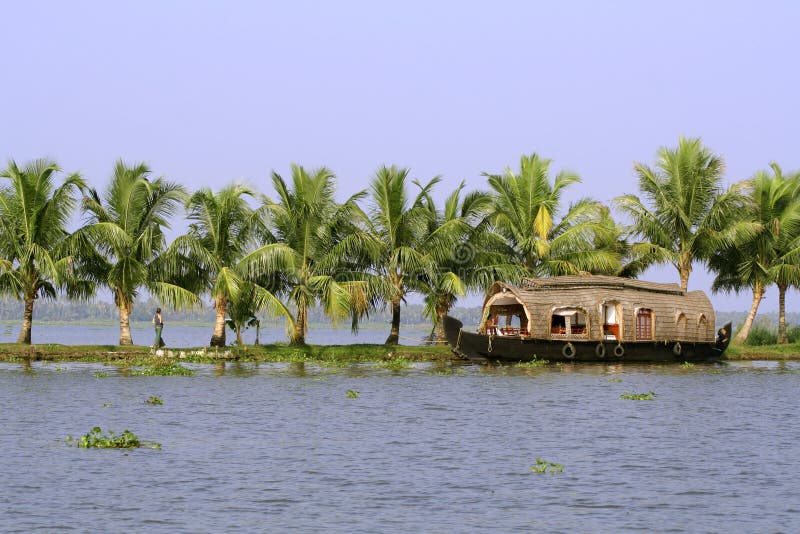 Houseboat cruise