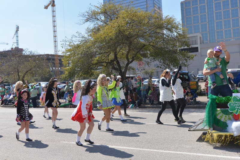 Houston St. Patrick S Parade Editorial Image Image of irish, entries 51532145