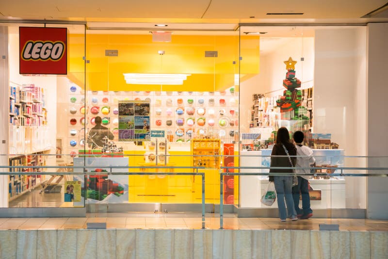 Lego StoreLogo redaktionelles foto. Bild von store 133920236