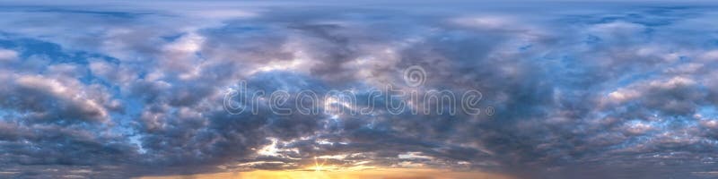 Panorama Hdr 360 Do Céu Azul Com Lindas Nuvens Brancas Em Projeção