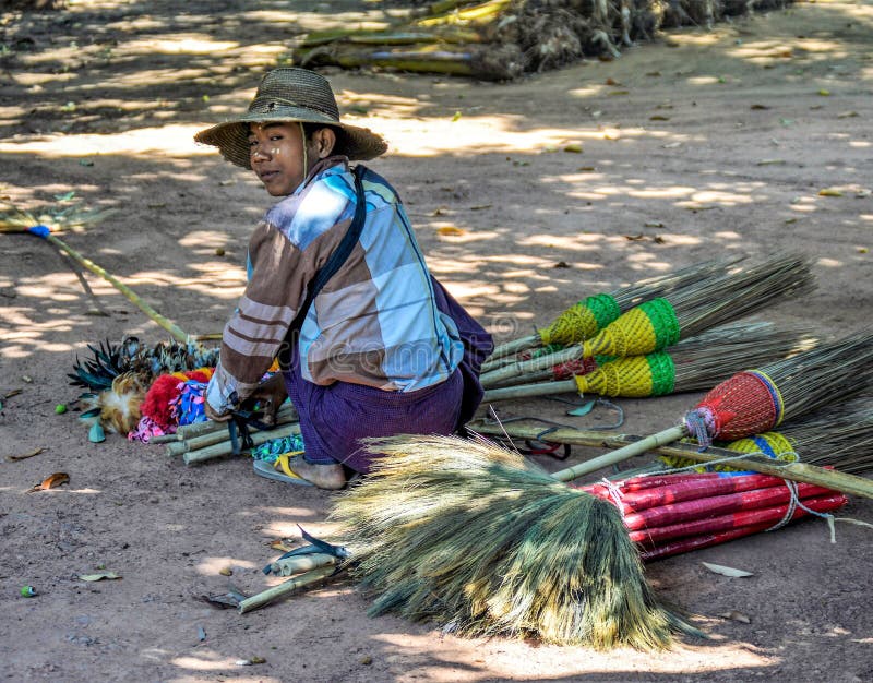 Hsipaw Traveling Homemade Brooms Salesman Editorial Phot